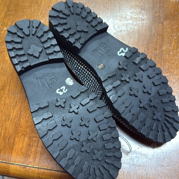 Sparkling Black Loafers with Silver Accents - Picture 3 of 4